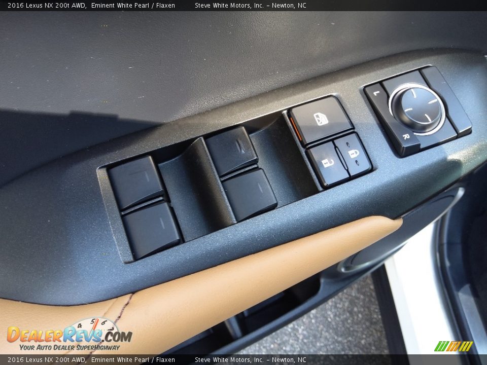 Controls of 2016 Lexus NX 200t AWD Photo #11