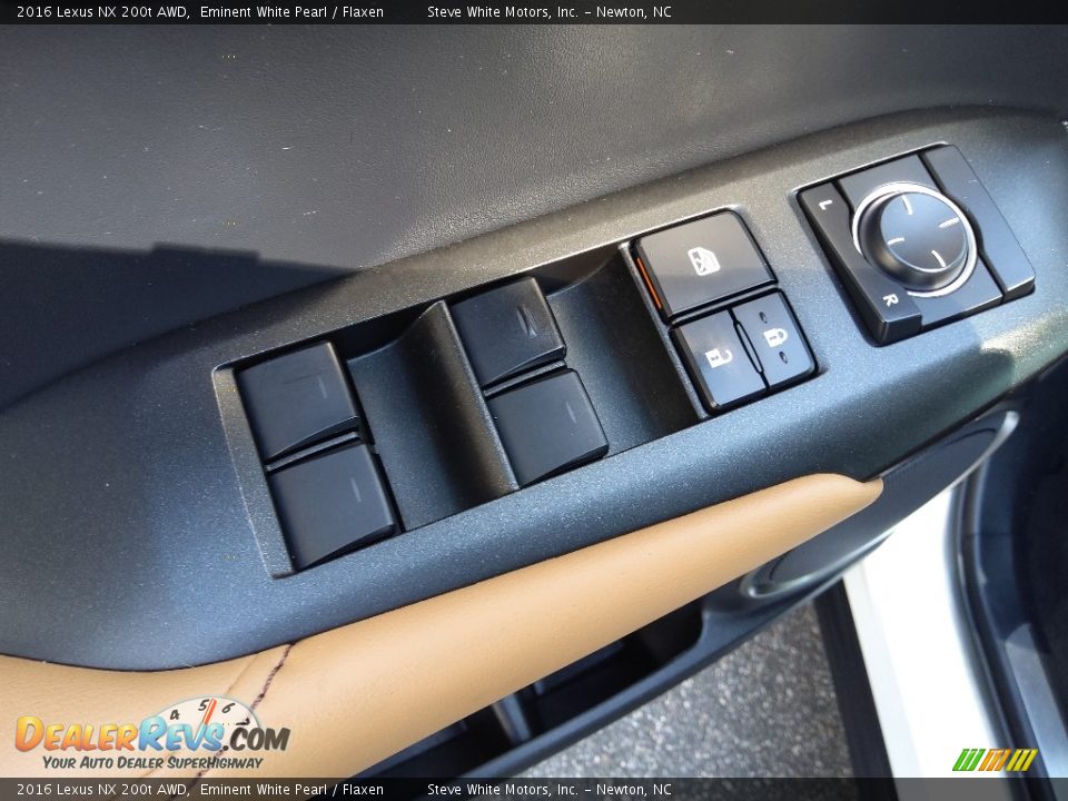 Controls of 2016 Lexus NX 200t AWD Photo #11