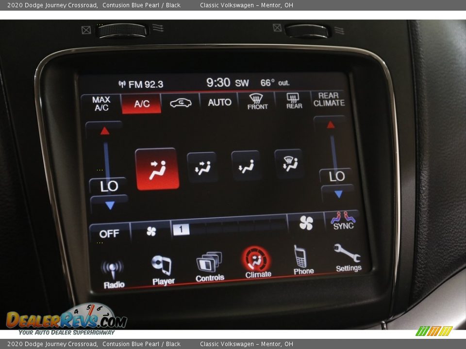 2020 Dodge Journey Crossroad Contusion Blue Pearl / Black Photo #11