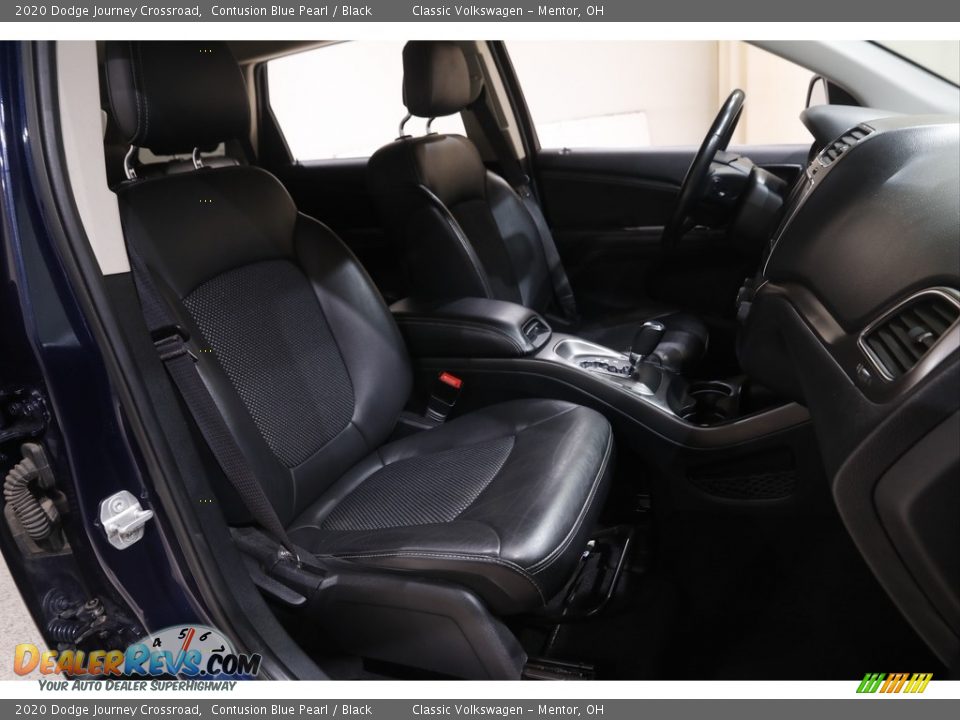 2020 Dodge Journey Crossroad Contusion Blue Pearl / Black Photo #16