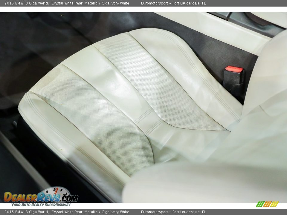 2015 BMW i8 Giga World Crystal White Pearl Metallic / Giga Ivory White Photo #18
