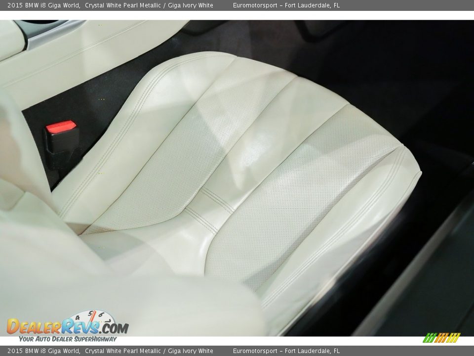 2015 BMW i8 Giga World Crystal White Pearl Metallic / Giga Ivory White Photo #19