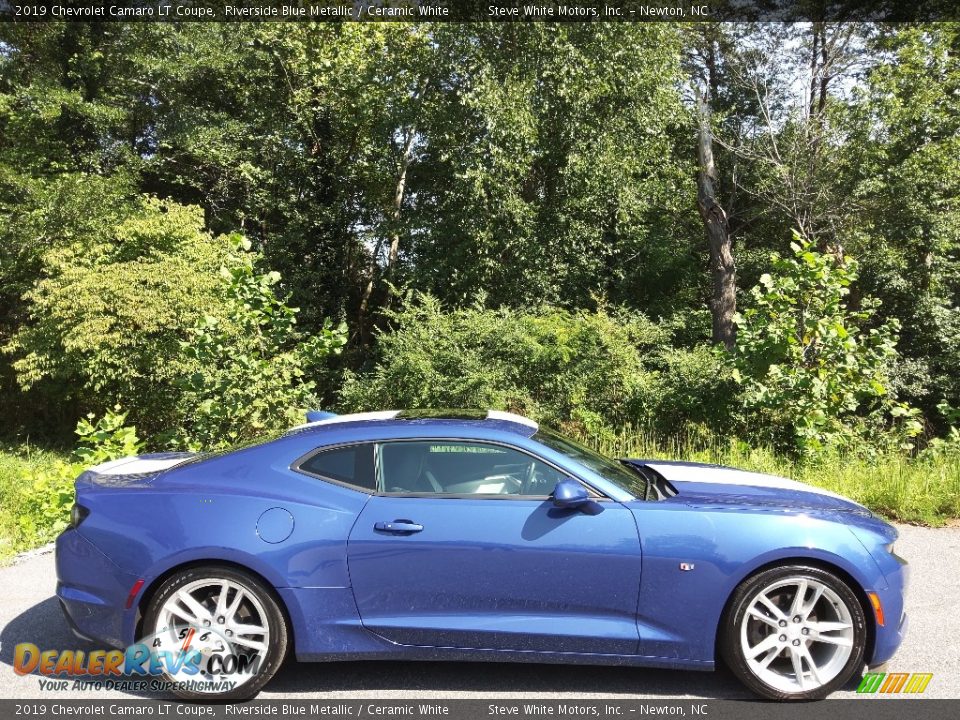 2019 Chevrolet Camaro LT Coupe Riverside Blue Metallic / Ceramic White Photo #6