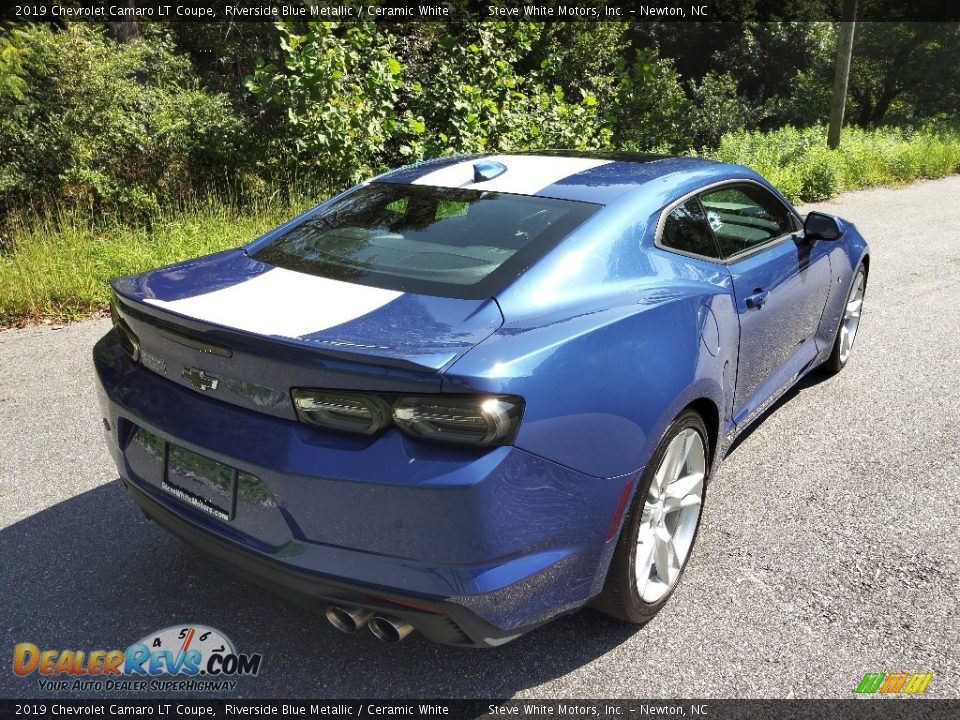 2019 Chevrolet Camaro LT Coupe Riverside Blue Metallic / Ceramic White Photo #7