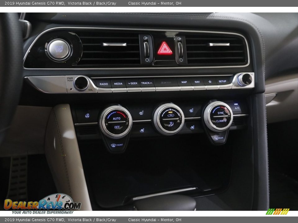 2019 Hyundai Genesis G70 RWD Victoria Black / Black/Gray Photo #14