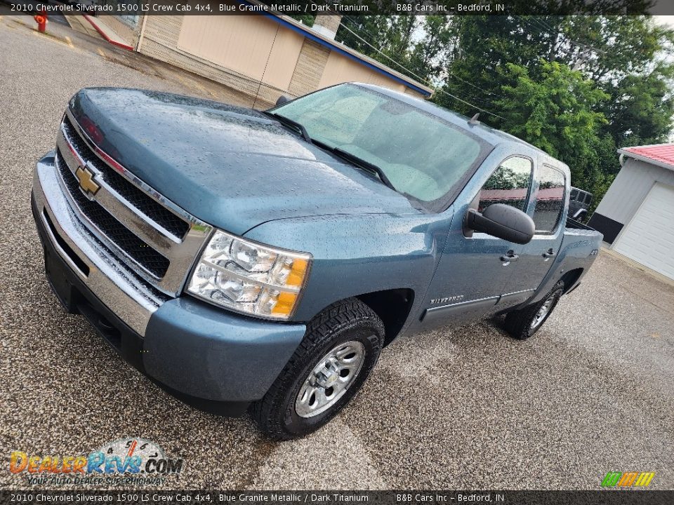 2010 Chevrolet Silverado 1500 LS Crew Cab 4x4 Blue Granite Metallic / Dark Titanium Photo #23