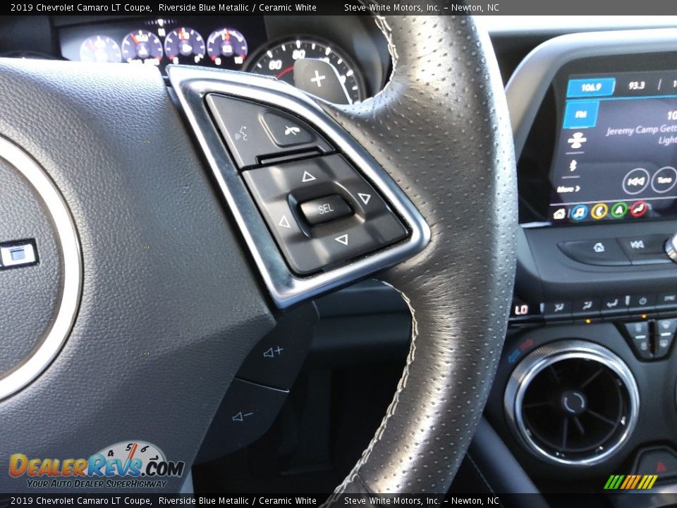 2019 Chevrolet Camaro LT Coupe Steering Wheel Photo #18