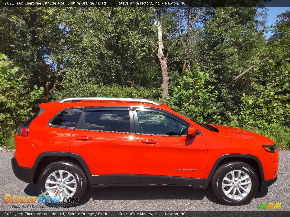 Spitfire Orange 2021 Jeep Cherokee Latitude 4x4 Photo #6