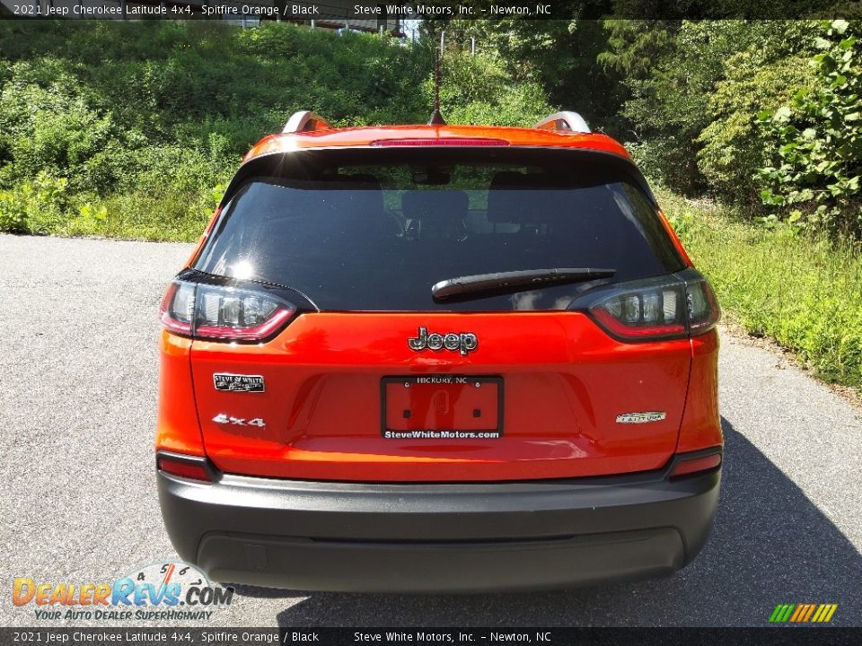 2021 Jeep Cherokee Latitude 4x4 Spitfire Orange / Black Photo #8