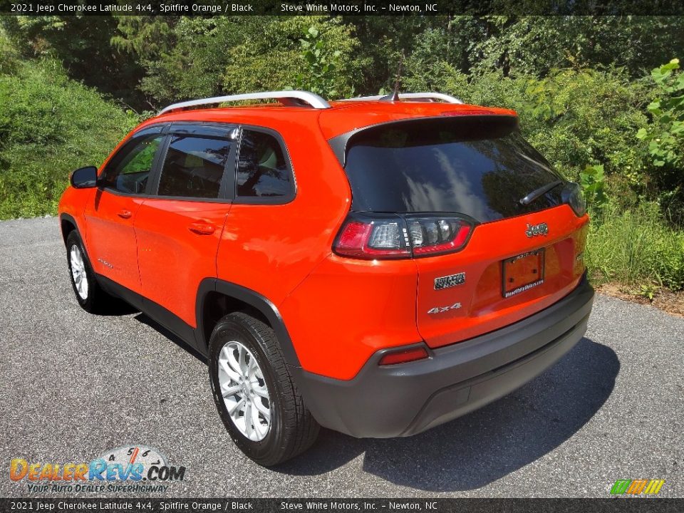 2021 Jeep Cherokee Latitude 4x4 Spitfire Orange / Black Photo #9