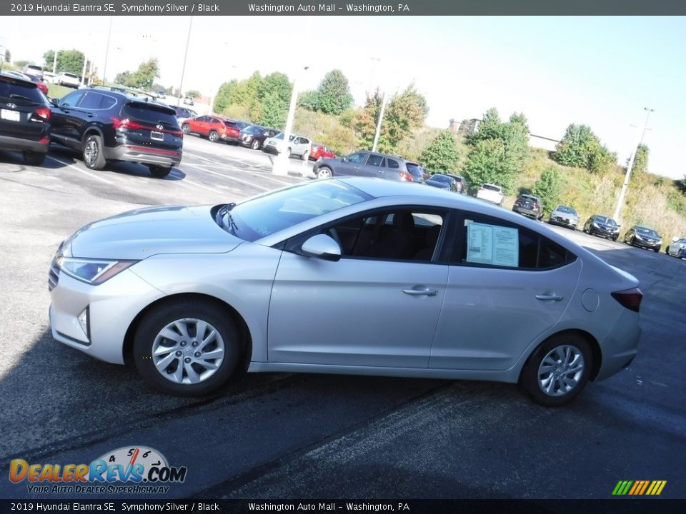 2019 Hyundai Elantra SE Symphony Silver / Black Photo #4