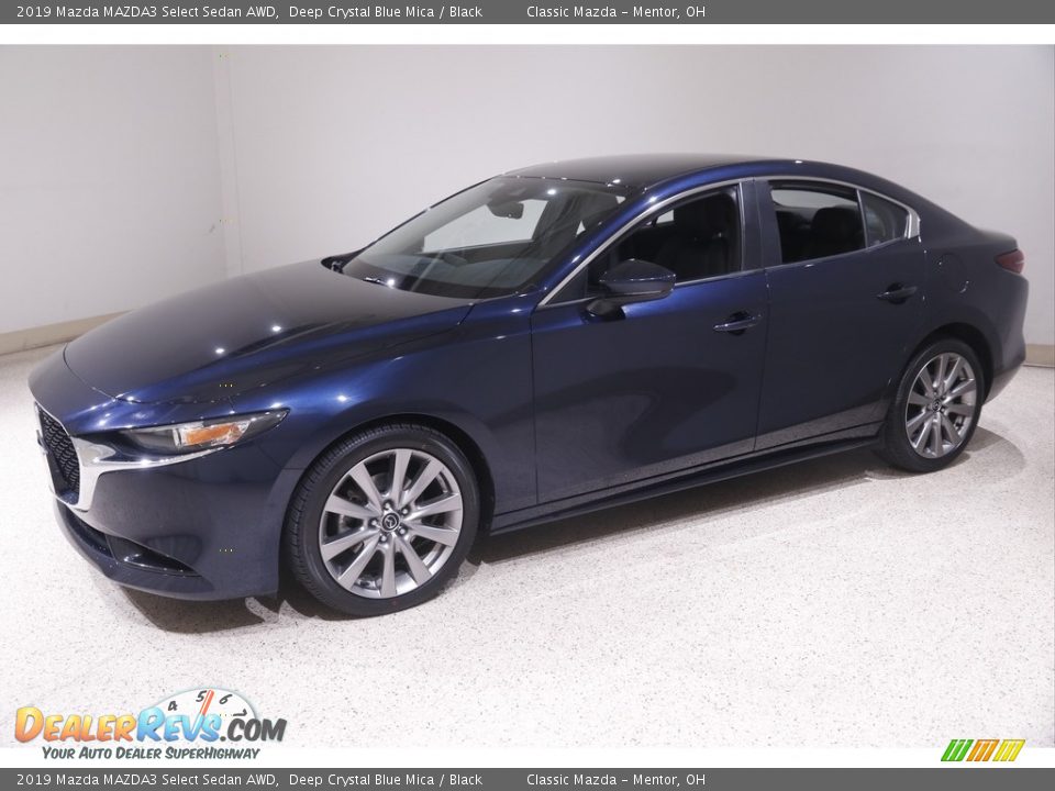 Front 3/4 View of 2019 Mazda MAZDA3 Select Sedan AWD Photo #3