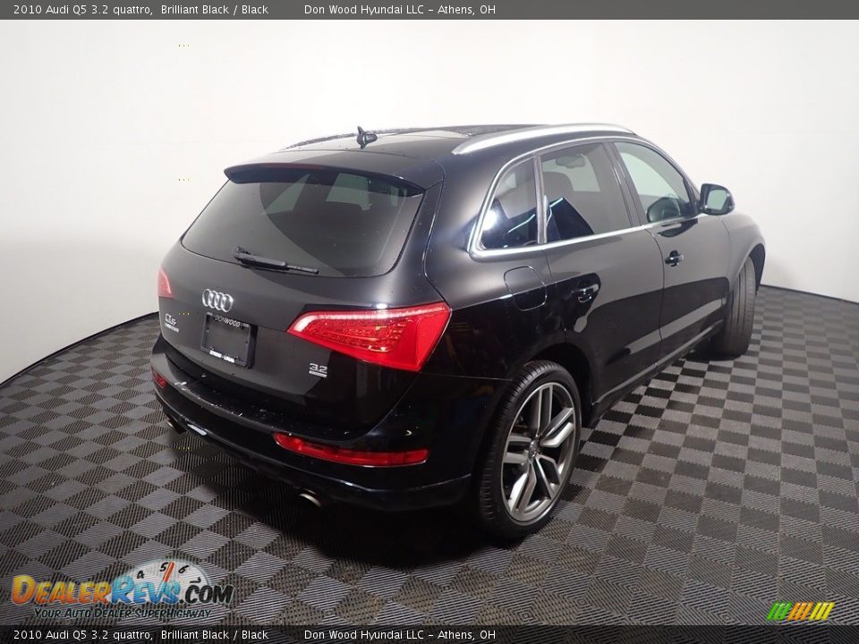 2010 Audi Q5 3.2 quattro Brilliant Black / Black Photo #15