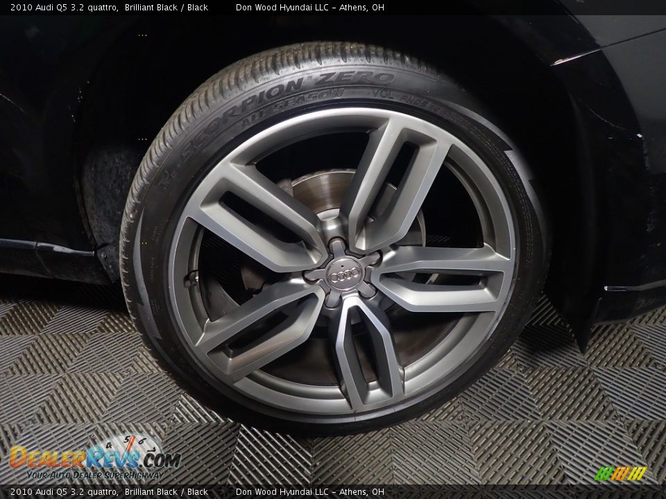 2010 Audi Q5 3.2 quattro Brilliant Black / Black Photo #19