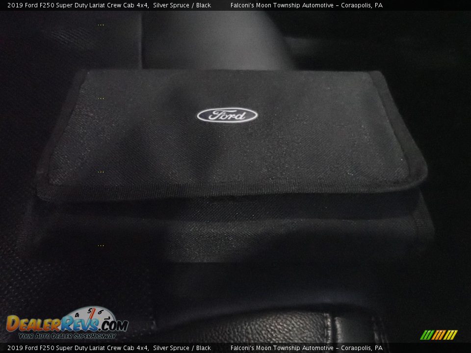 2019 Ford F250 Super Duty Lariat Crew Cab 4x4 Silver Spruce / Black Photo #12
