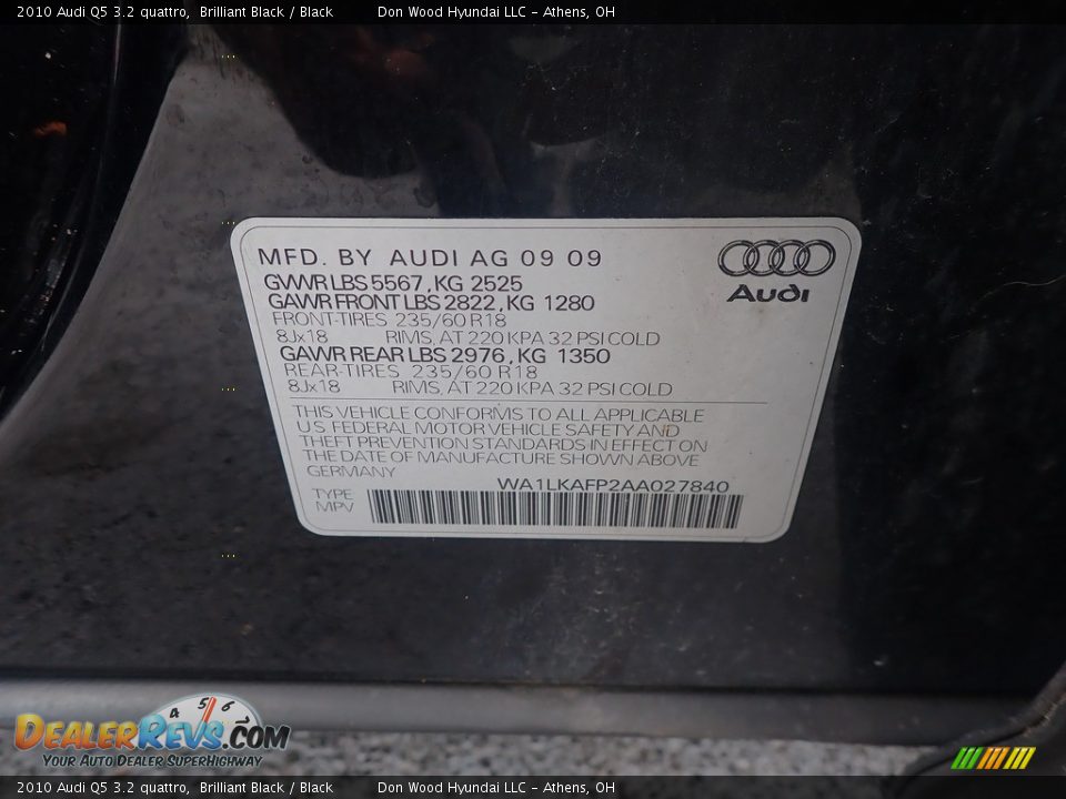 2010 Audi Q5 3.2 quattro Brilliant Black / Black Photo #22