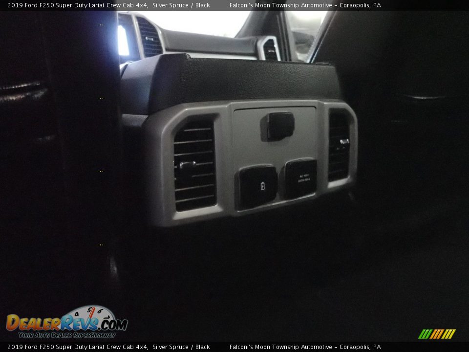 2019 Ford F250 Super Duty Lariat Crew Cab 4x4 Silver Spruce / Black Photo #19