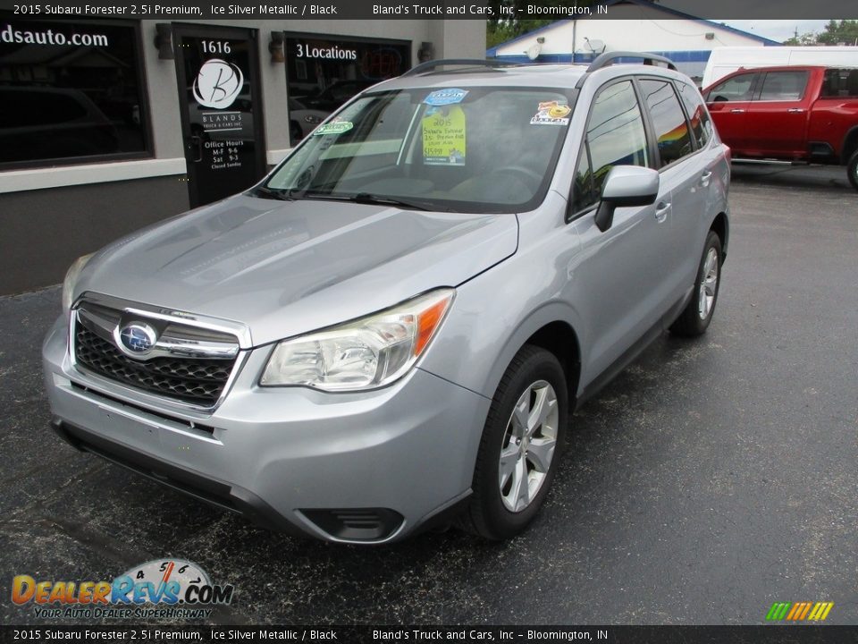 2015 Subaru Forester 2.5i Premium Ice Silver Metallic / Black Photo #2