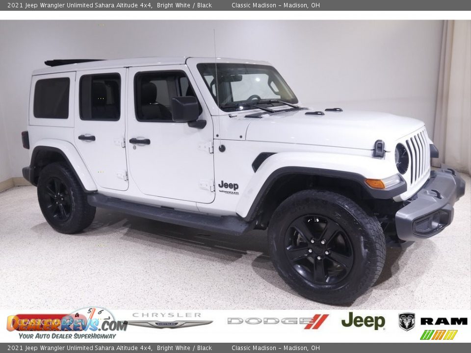 2021 Jeep Wrangler Unlimited Sahara Altitude 4x4 Bright White / Black Photo #1