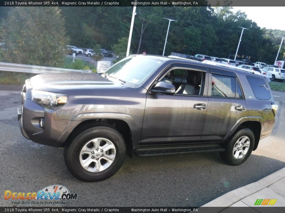 2018 Toyota 4Runner SR5 4x4 Magnetic Gray Metallic / Graphite Photo #15