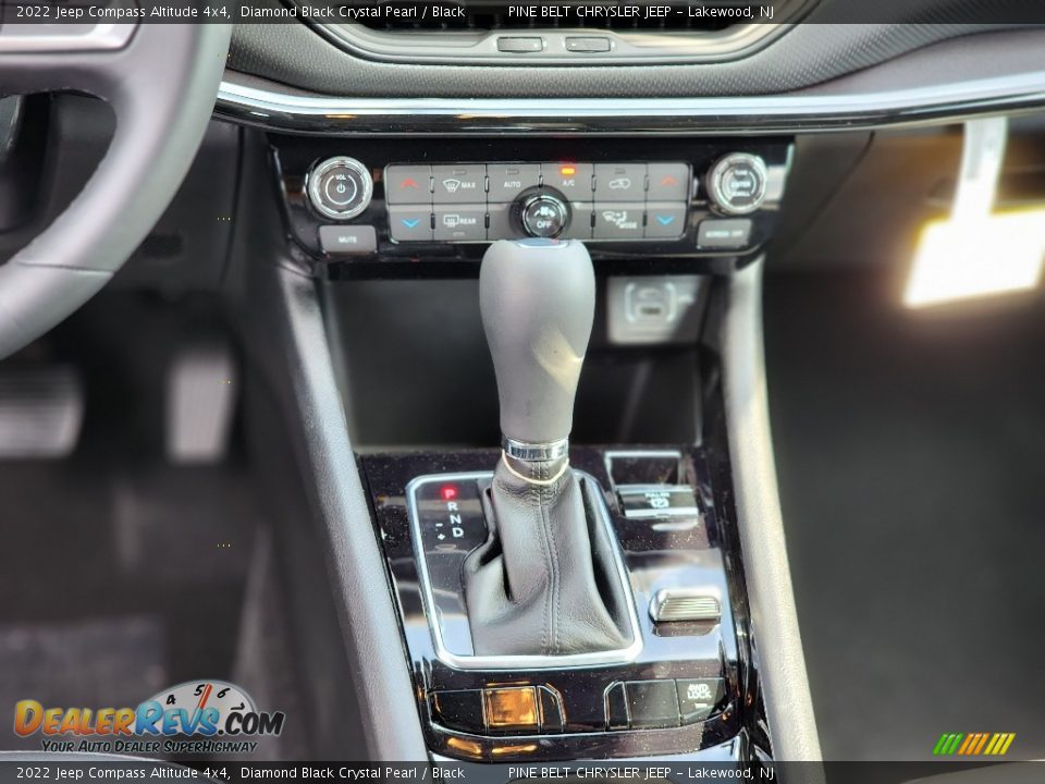 2022 Jeep Compass Altitude 4x4 Shifter Photo #10