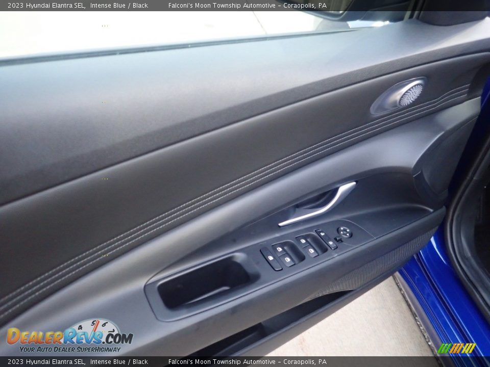 2023 Hyundai Elantra SEL Intense Blue / Black Photo #13