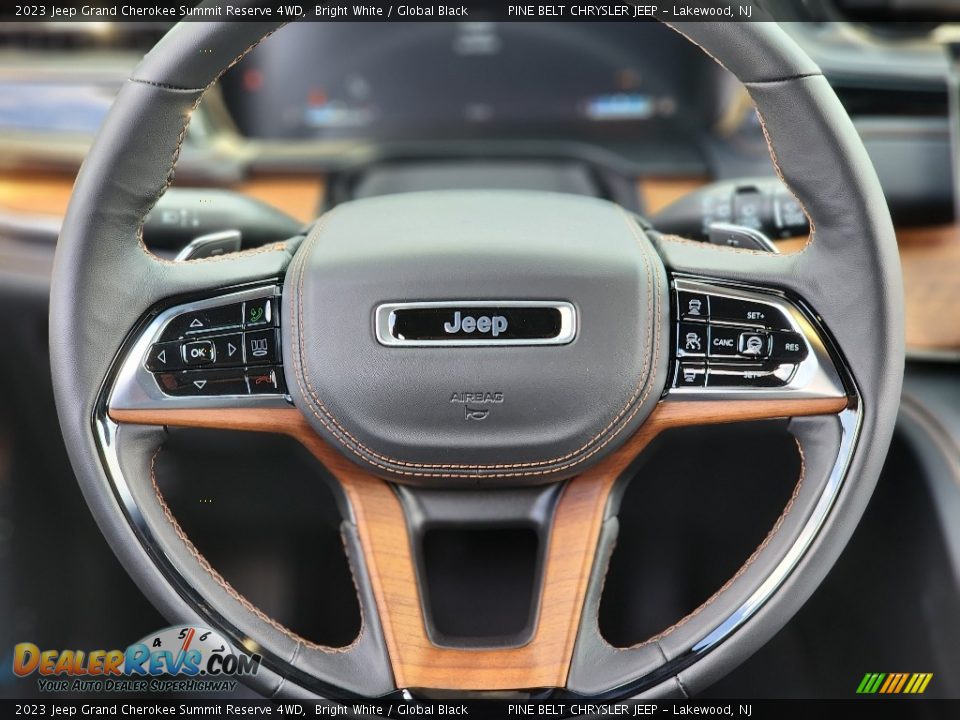 2023 Jeep Grand Cherokee Summit Reserve 4WD Steering Wheel Photo #9