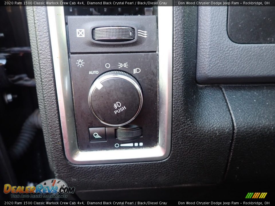 2020 Ram 1500 Classic Warlock Crew Cab 4x4 Diamond Black Crystal Pearl / Black/Diesel Gray Photo #9