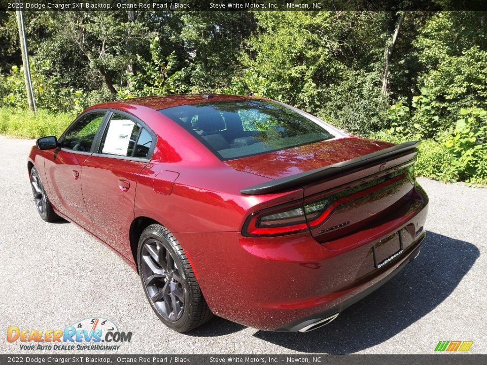 2022 Dodge Charger SXT Blacktop Octane Red Pearl / Black Photo #8