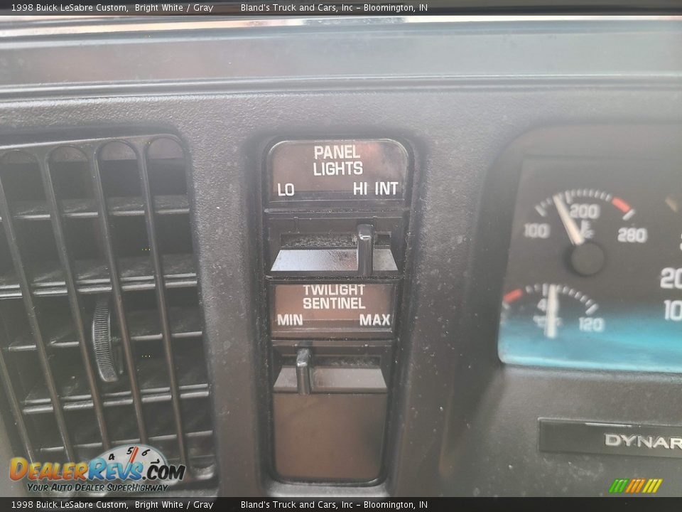 1998 Buick LeSabre Custom Bright White / Gray Photo #14