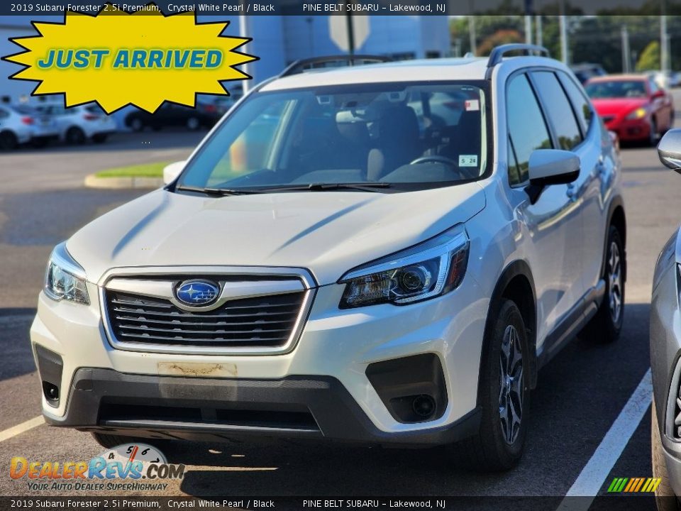 2019 Subaru Forester 2.5i Premium Crystal White Pearl / Black Photo #1