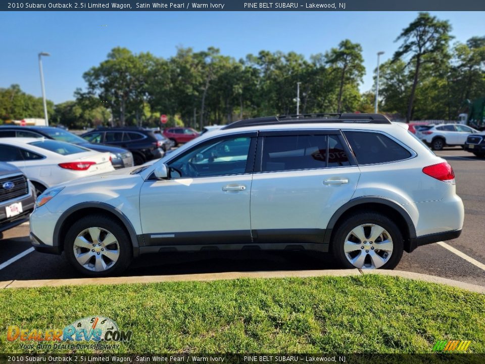 2010 Subaru Outback 2.5i Limited Wagon Satin White Pearl / Warm Ivory Photo #8