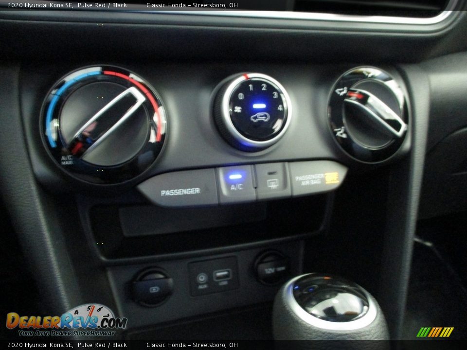 2020 Hyundai Kona SE Pulse Red / Black Photo #35