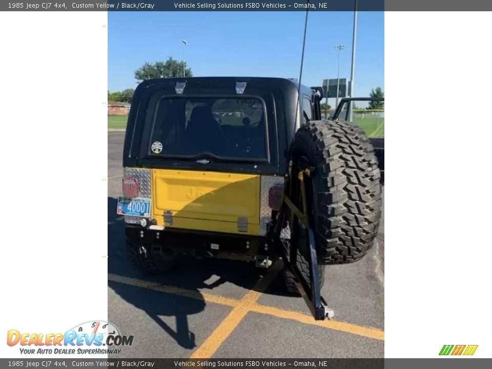 1985 Jeep CJ7 4x4 Custom Yellow / Black/Gray Photo #8