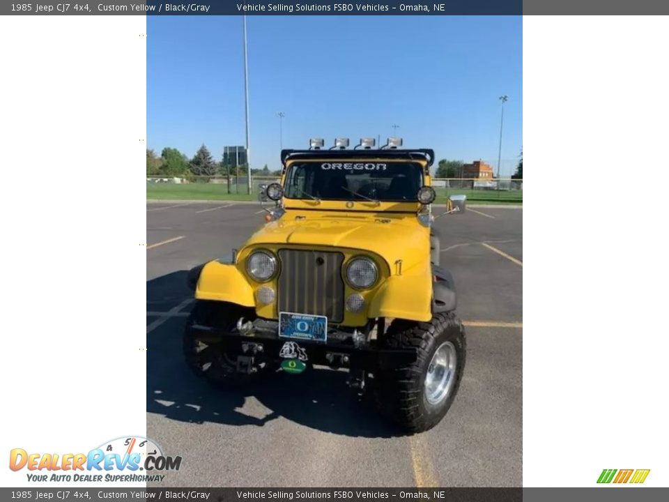 1985 Jeep CJ7 4x4 Custom Yellow / Black/Gray Photo #10