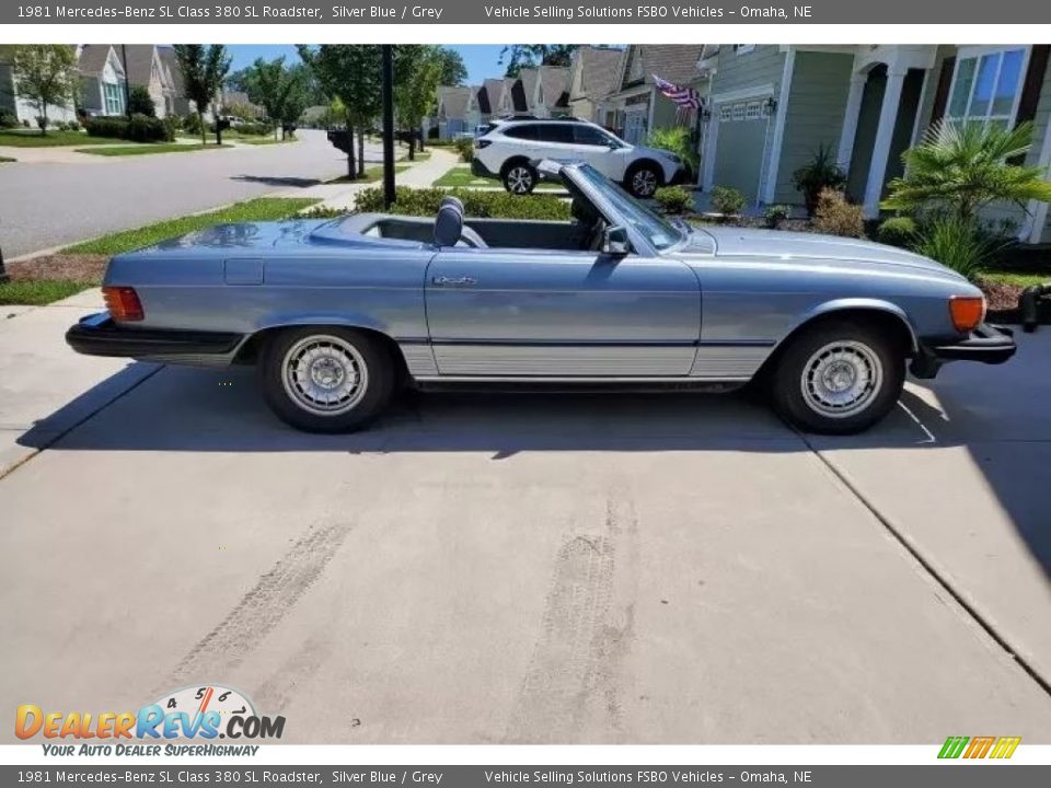 Silver Blue 1981 Mercedes-Benz SL Class 380 SL Roadster Photo #2