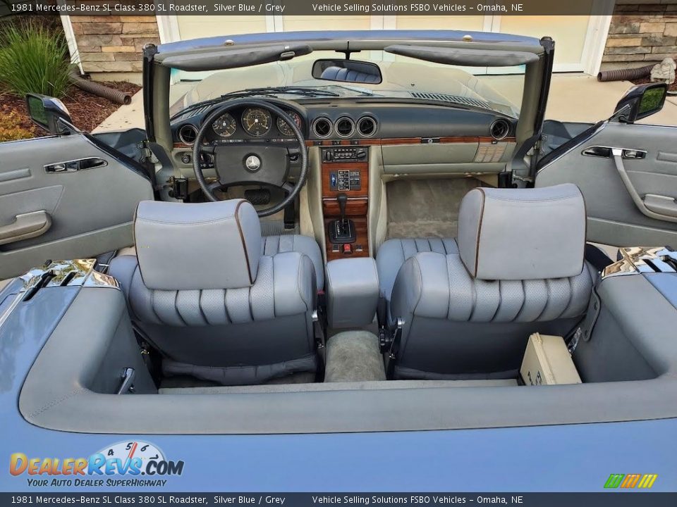 Front Seat of 1981 Mercedes-Benz SL Class 380 SL Roadster Photo #9