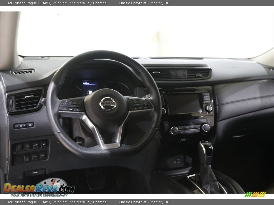 Dashboard of 2020 Nissan Rogue SL AWD Photo #6