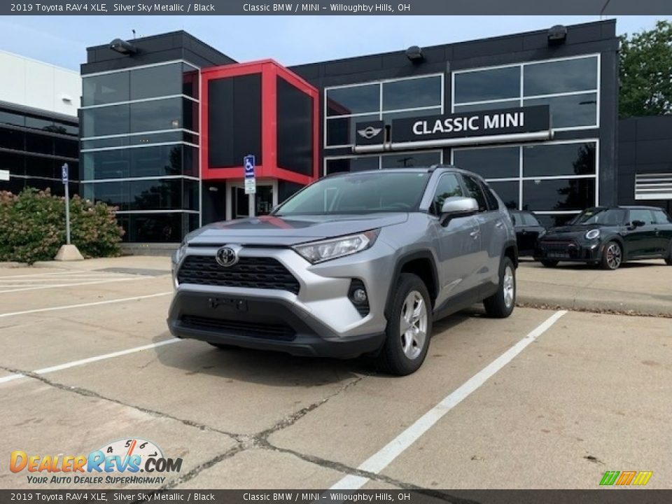 2019 Toyota RAV4 XLE Silver Sky Metallic / Black Photo #1