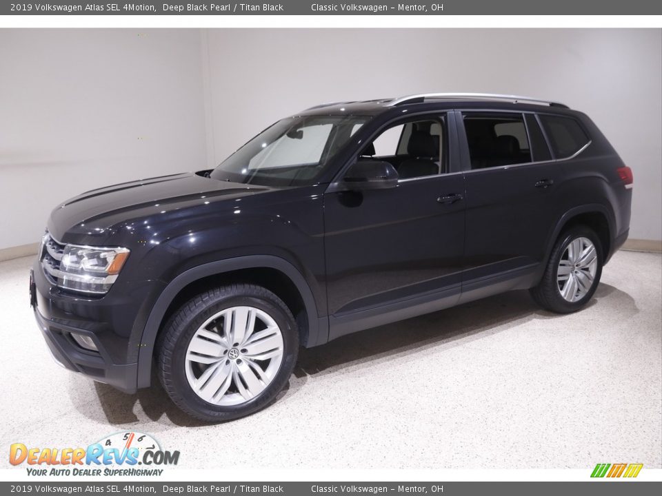 2019 Volkswagen Atlas SEL 4Motion Deep Black Pearl / Titan Black Photo #3