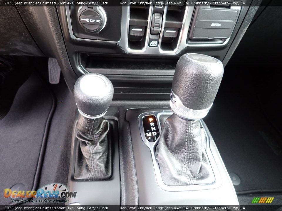 2023 Jeep Wrangler Unlimited Sport 4x4 Sting-Gray / Black Photo #19