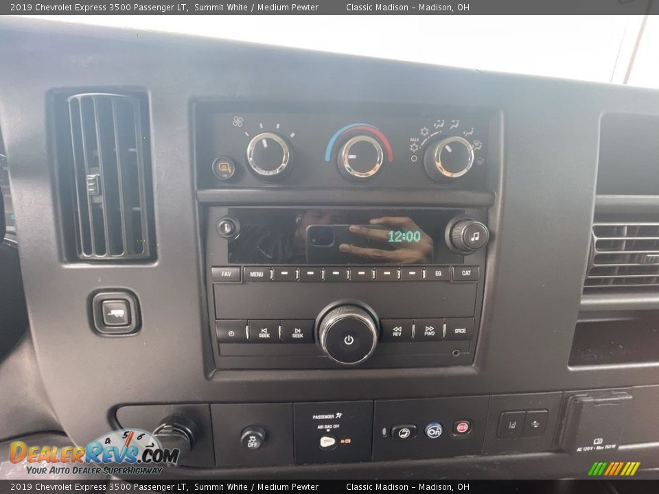 2019 Chevrolet Express 3500 Passenger LT Summit White / Medium Pewter Photo #10