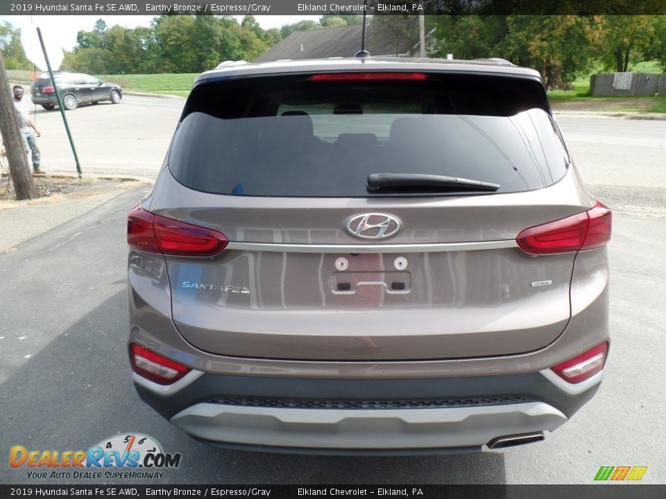 2019 Hyundai Santa Fe SE AWD Earthy Bronze / Espresso/Gray Photo #9