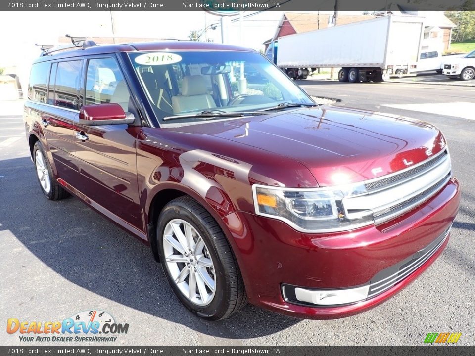 Front 3/4 View of 2018 Ford Flex Limited AWD Photo #7