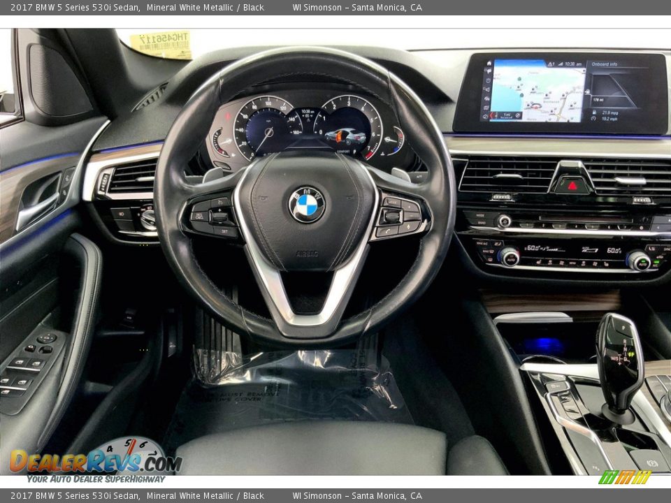2017 BMW 5 Series 530i Sedan Mineral White Metallic / Black Photo #4