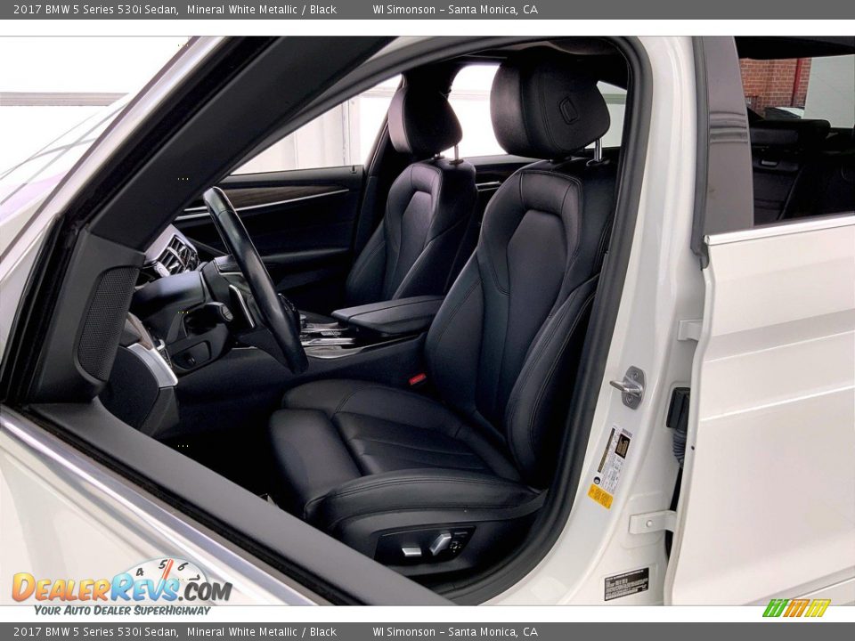 2017 BMW 5 Series 530i Sedan Mineral White Metallic / Black Photo #18