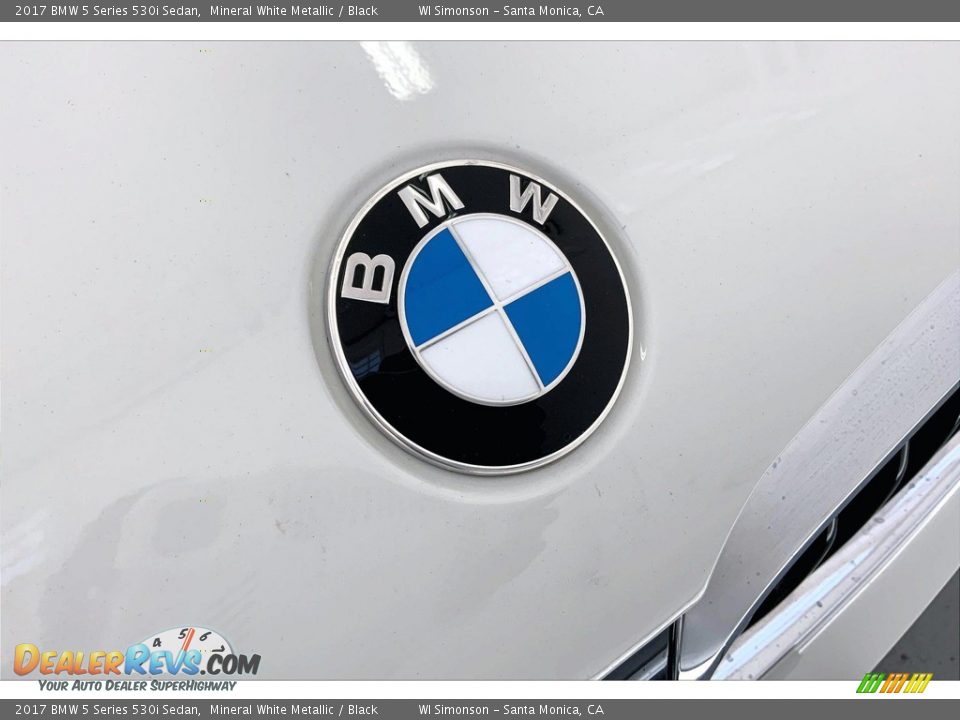 2017 BMW 5 Series 530i Sedan Mineral White Metallic / Black Photo #30