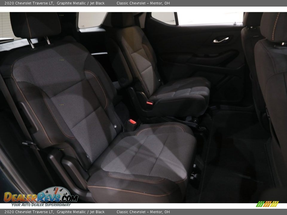 2020 Chevrolet Traverse LT Graphite Metallic / Jet Black Photo #16