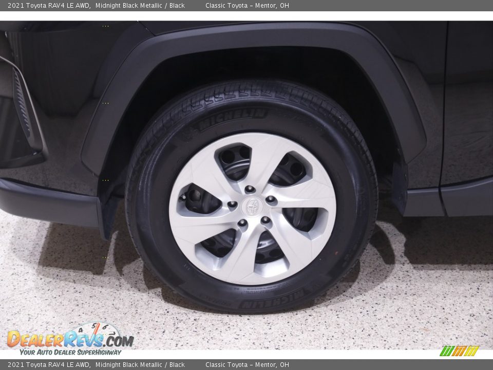 2021 Toyota RAV4 LE AWD Midnight Black Metallic / Black Photo #18