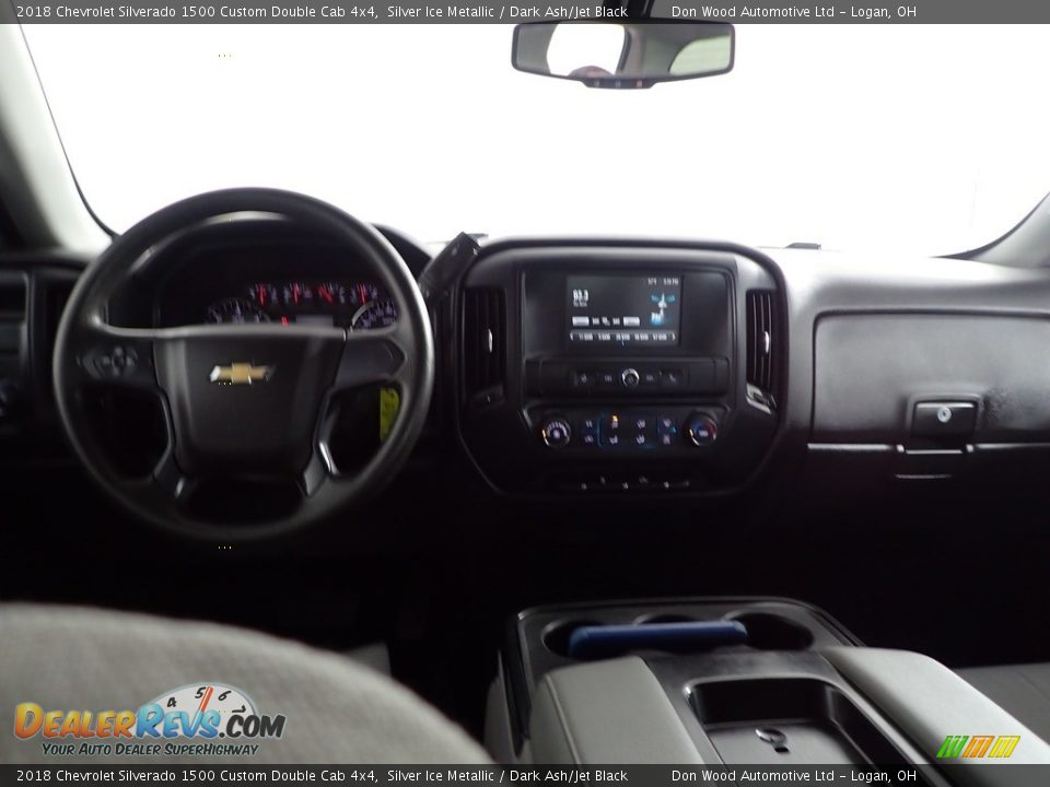 2018 Chevrolet Silverado 1500 Custom Double Cab 4x4 Silver Ice Metallic / Dark Ash/Jet Black Photo #24